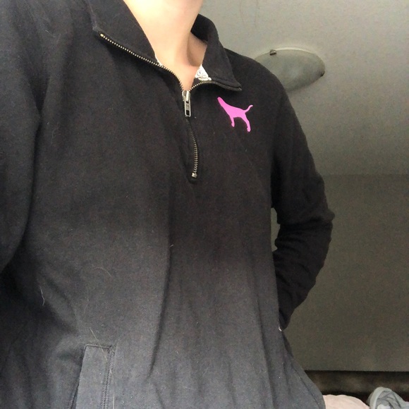 Pink pull over - Picture 2 of 3